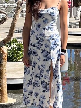 Abercrombie & Fitch White Midi Dress with Blue Floral Print